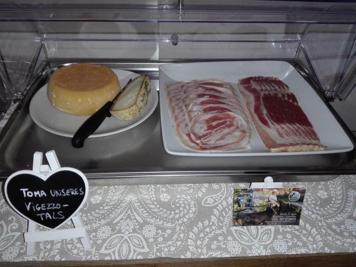 カンノビオ Eden Bed & Breakfast エクステリア 写真
